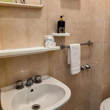 Re Leone Hotel