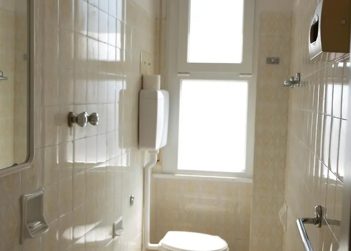 Re Leone מלון רימיני