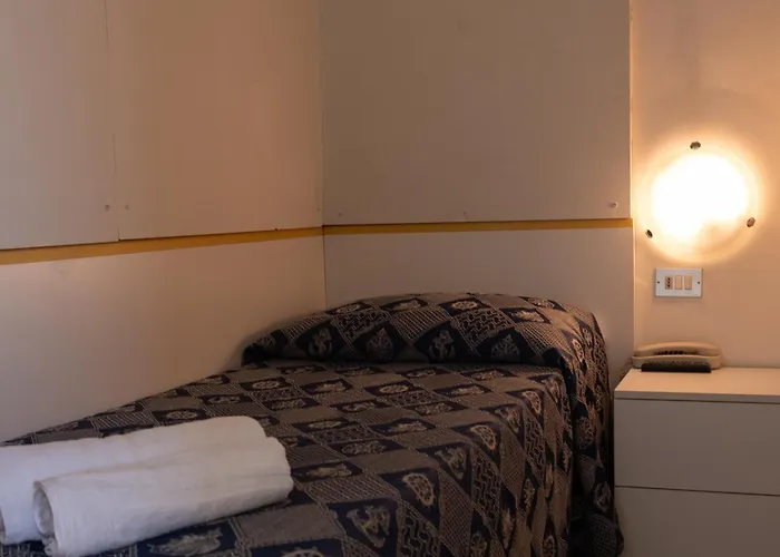 Ξενοδοχείο Re Leone 3*